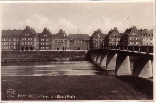 Forst,N./L.-Friedrich-Ebert-Platz