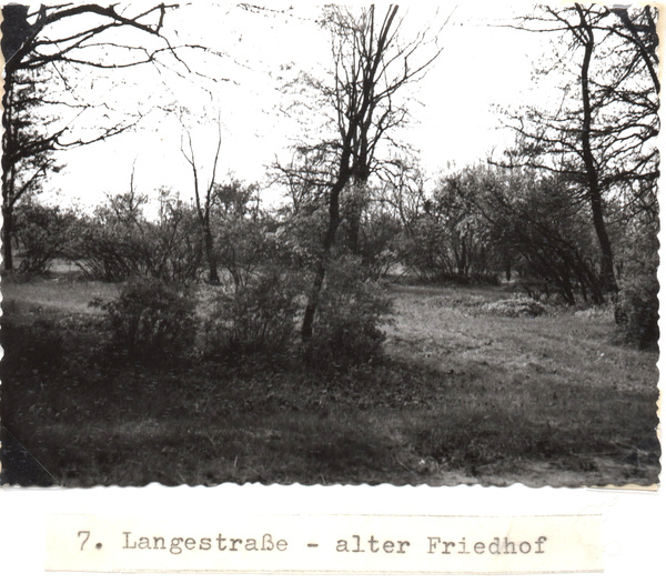 Lange Straße, Friedhof - 4/1972